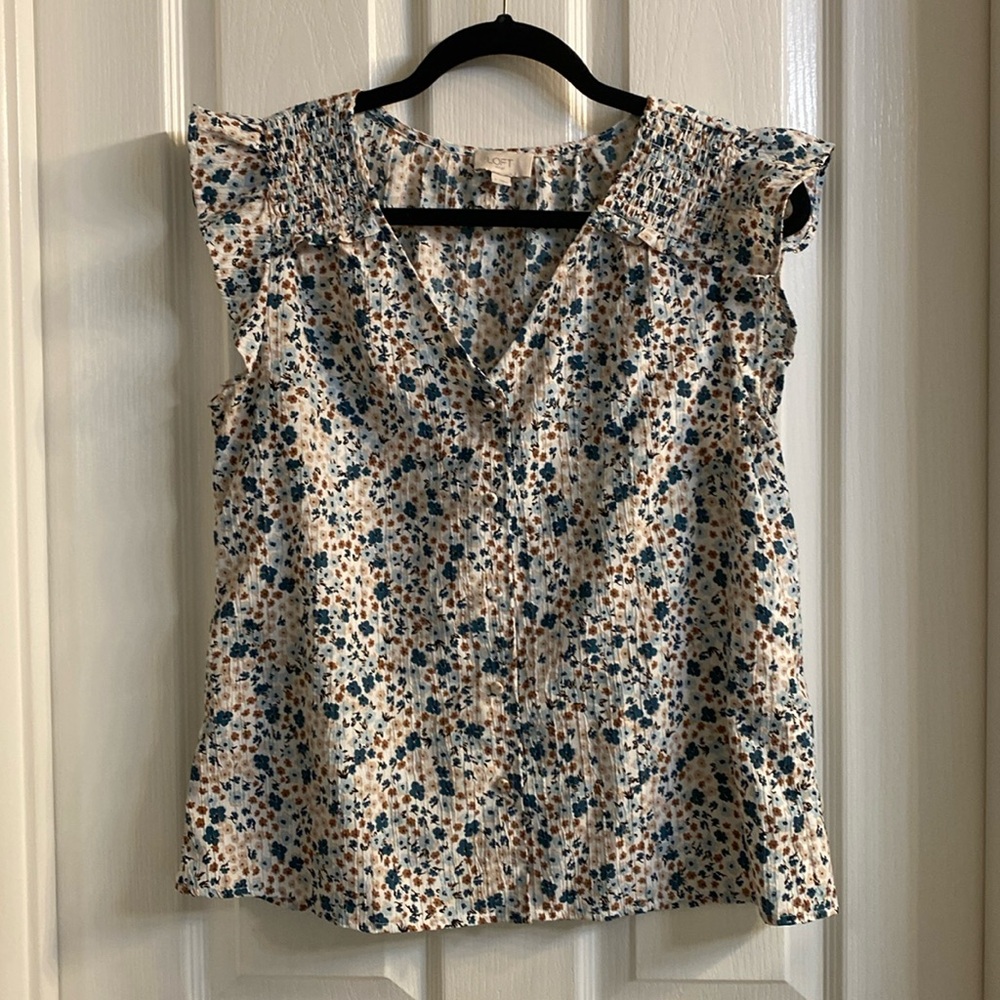 Loft blouse size small